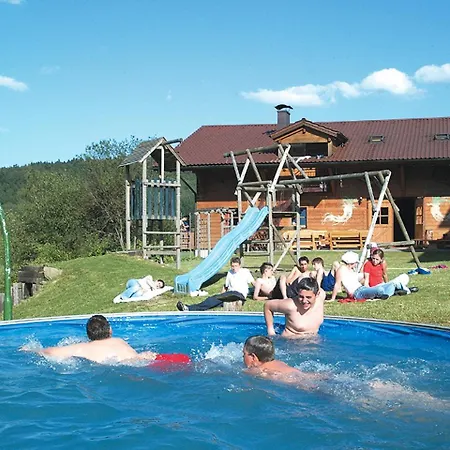 Erdhutte / Partyhutte / Barwurz Reslhutte / Chalets *