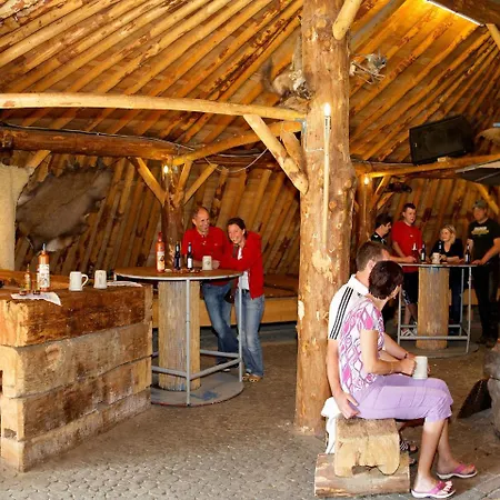 Erdhutte / Partyhutte / Barwurz Reslhutte / Chalets Luxury tent Kollnburg