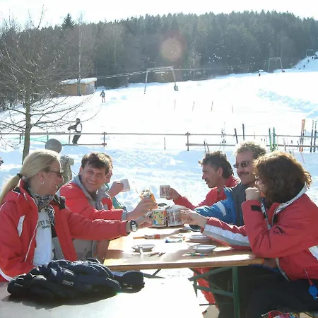 Erdhutte / Partyhutte / Barwurz Reslhutte / Chalets