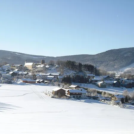 Erdhutte / Partyhutte / Barwurz Reslhutte / Chalets *