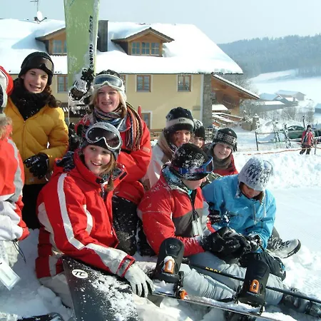 Erdhutte / Partyhutte / Barwurz Reslhutte / Chalets
