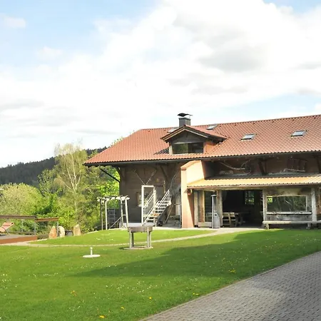 Erdhutte / Partyhutte / Barwurz Reslhutte / Chalets * Kollnburg